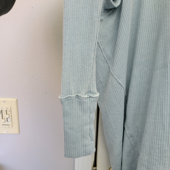 Free People We The Free Light Blue Long Sleeve Relaxed Fit Ribbed Knit Top S - Picture 5 of 10